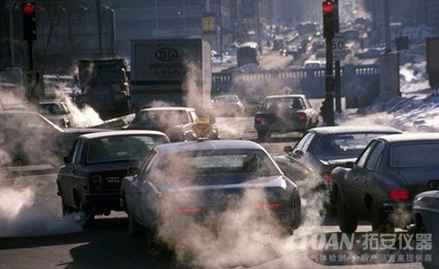 藍(lán)天保衛(wèi)戰(zhàn):機(jī)動車尾氣治理復(fù)雜在“車”上